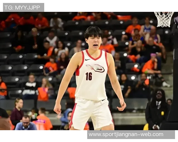 媒体人点评弗拉格表现不佳呼吁开拓者给予杨瀚森更多耐心与时间